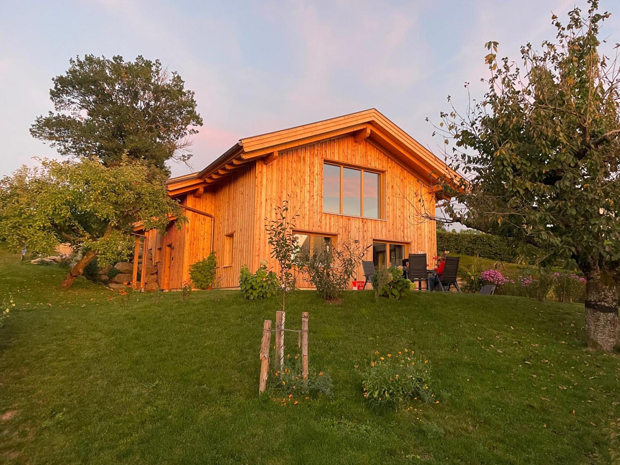 Bayerwald Chalet Kaitersberg Mit Sauna, Sonnenterrasse Und Garten Arnbruck Exteriör bild